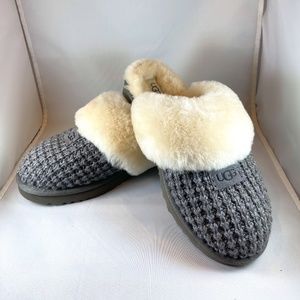 UGG Cozy Knit Slipper - Size 9
